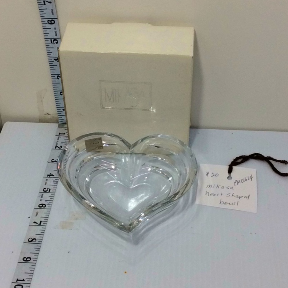 Mikasa Heart Shaped Bowl